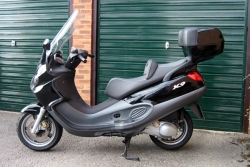 Piaggio X9